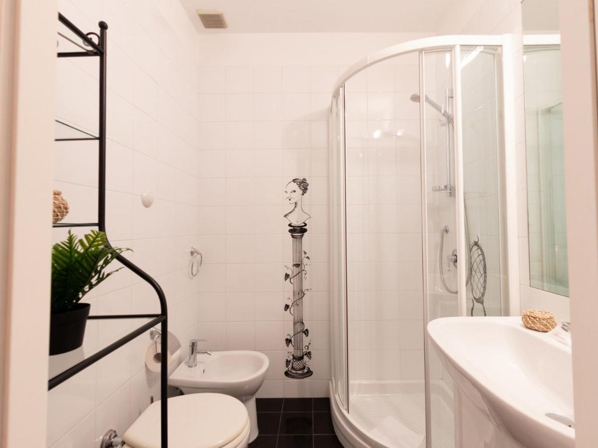 The Best Rent - Lovely One-Bedroom Apartment Near Villa Borghese Рим Экстерьер фото