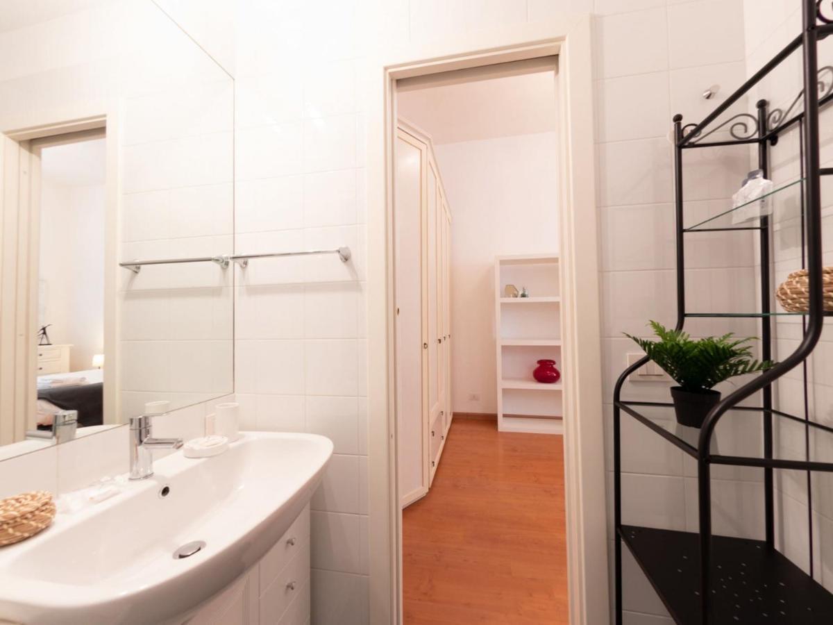 The Best Rent - Lovely One-Bedroom Apartment Near Villa Borghese Рим Экстерьер фото